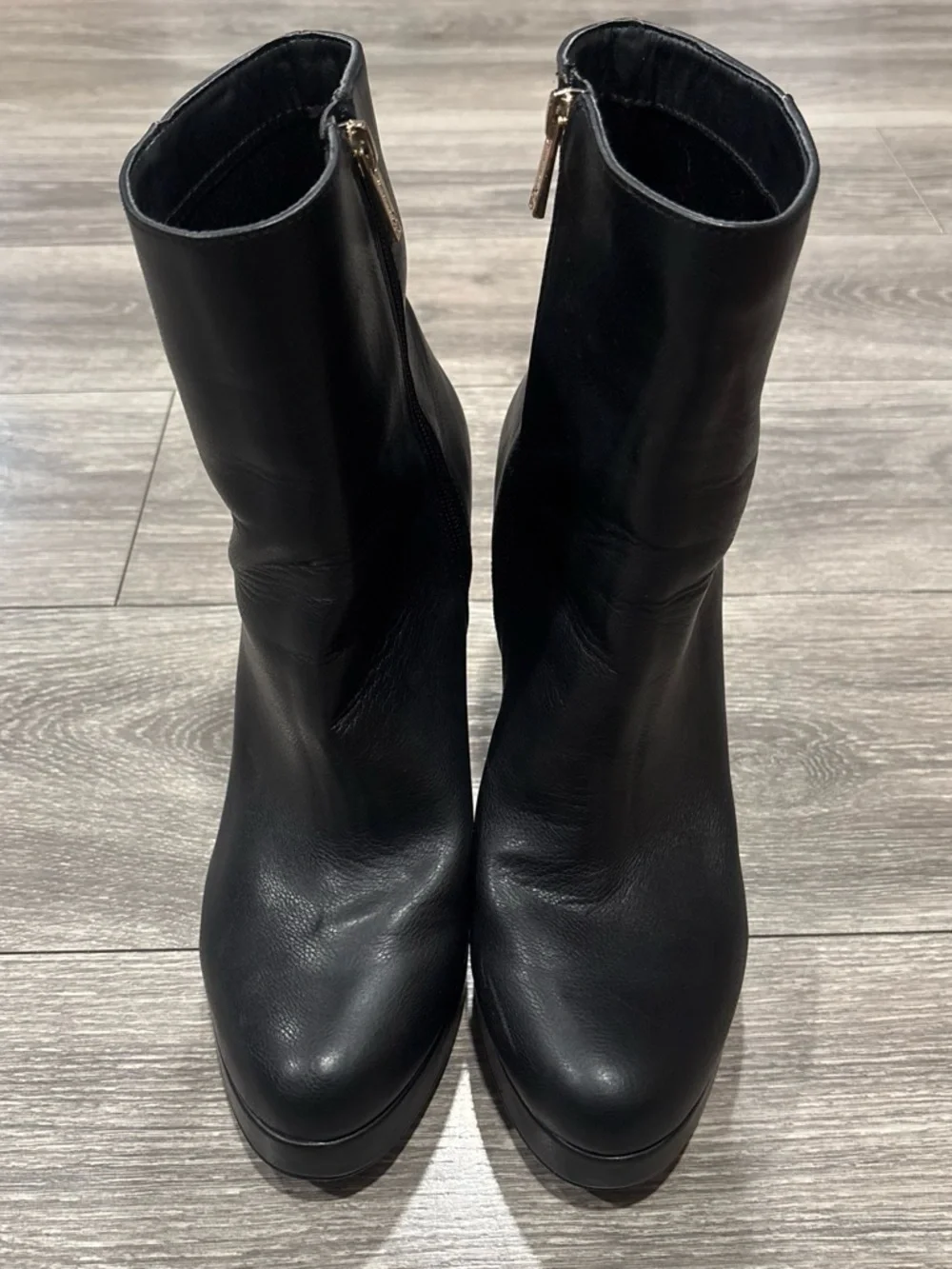 Jessica Simpson Black Platform Heel Ankle Boots
